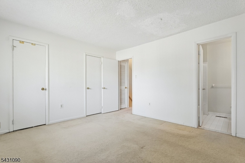 265 Hampshire Drive Plainsboro NJ 08536