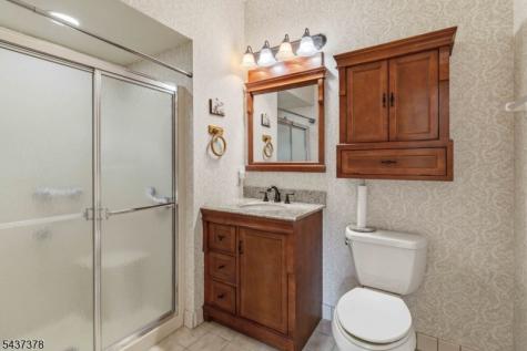 5322 Richmond Road West Milford NJ 07480