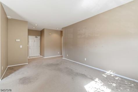 5322 Richmond Road West Milford NJ 07480