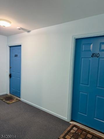 809 Woodhaven Drive Edison NJ 08817