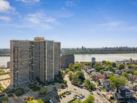 200 Winston Drive Cliffside Park NJ 07010