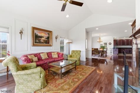 19 Rockhall Court Hardyston NJ 07419