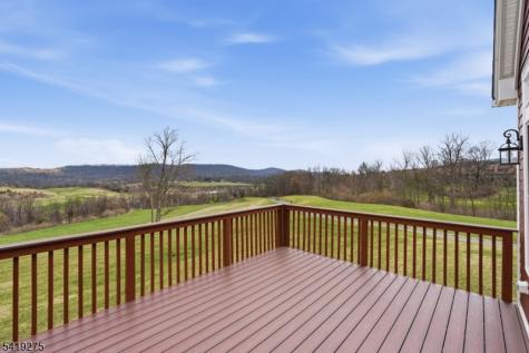 19 Rockhall Court Hardyston NJ 07419