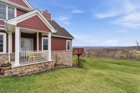 19 Rockhall Court Hardyston NJ 07419