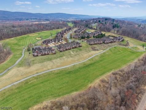 19 Rockhall Court Hardyston NJ 07419