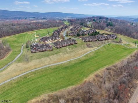 19 Rockhall Court Hardyston NJ 07419
