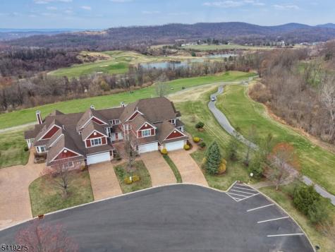 19 Rockhall Court Hardyston NJ 07419