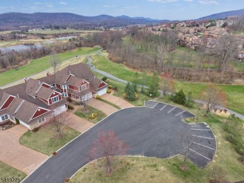 19 Rockhall Court Hardyston NJ 07419