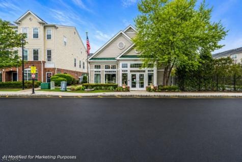 1002 Cunningham Court Belleville NJ 07109