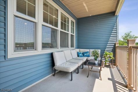 401 Mariners Pointe Hopatcong NJ 07843