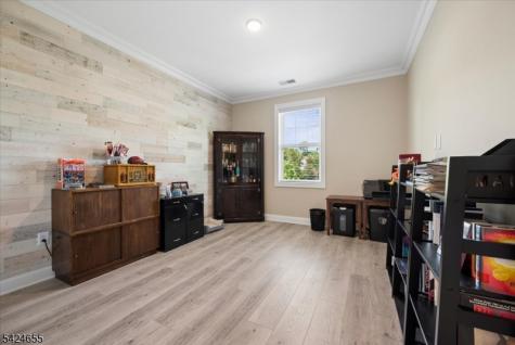 401 Mariners Pointe Hopatcong NJ 07843