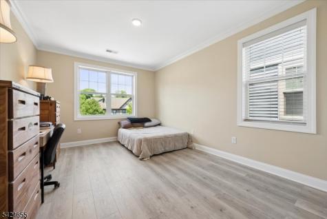 401 Mariners Pointe Hopatcong NJ 07843