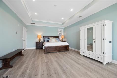 401 Mariners Pointe Hopatcong NJ 07843