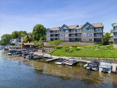 401 Mariners Pointe Hopatcong NJ 07843