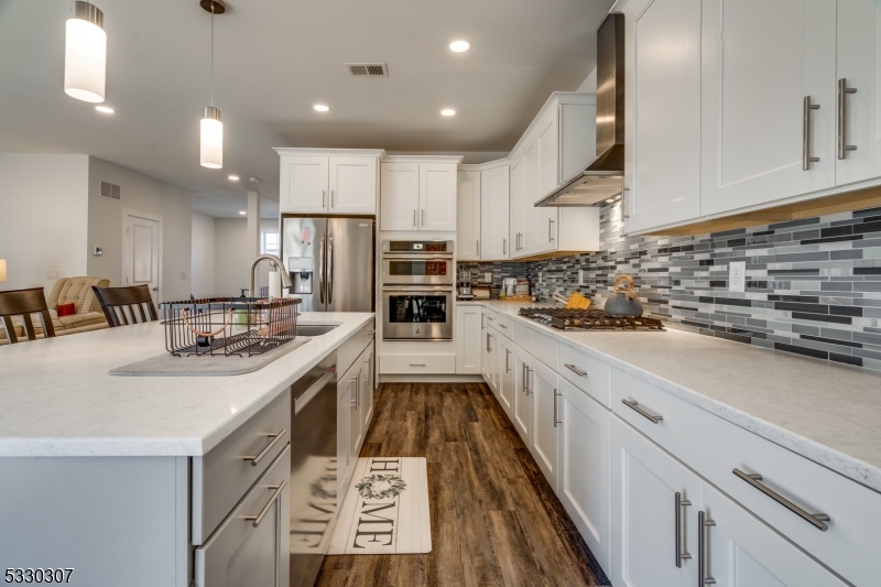 5 E Hartwick Drive Montgomery NJ 08558
