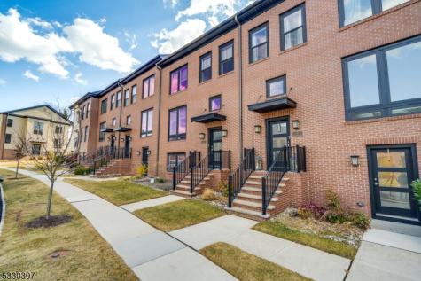 5 E Hartwick Drive Montgomery NJ 08558