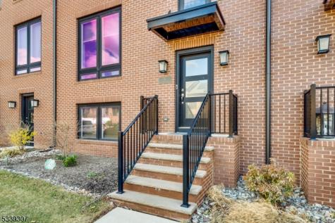 5 E Hartwick Drive Montgomery NJ 08558