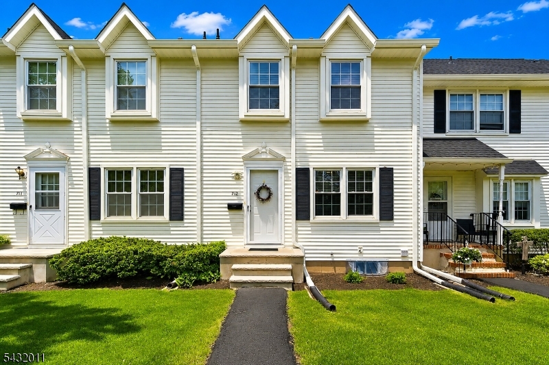 712 Marlborough Common Hillsborough NJ 08844