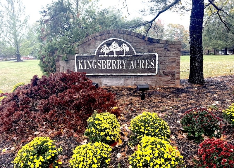 237 Kingsberry Drive Franklin NJ 08873