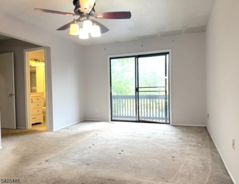 237 Kingsberry Drive Franklin NJ 08873