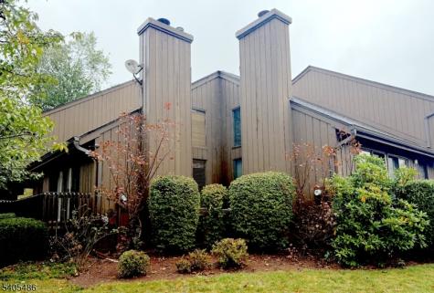 237 Kingsberry Drive Franklin NJ 08873