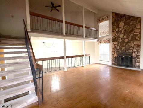 237 Kingsberry Drive Franklin NJ 08873