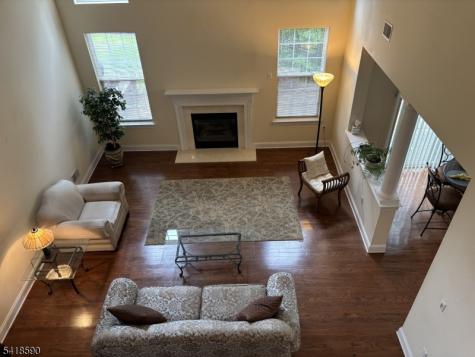 14 Fehervari Court Franklin NJ 08873