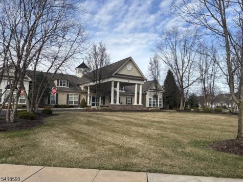 14 Fehervari Court Franklin NJ 08873