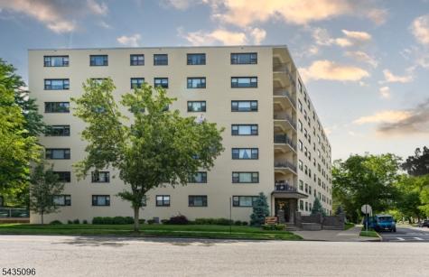25 Grand Avenue Hackensack NJ 07601