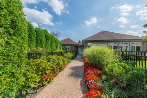 61 Colton Circle West Orange NJ 07052
