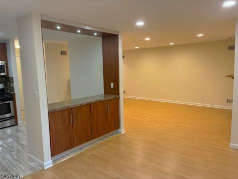 61 Colton Circle West Orange NJ 07052