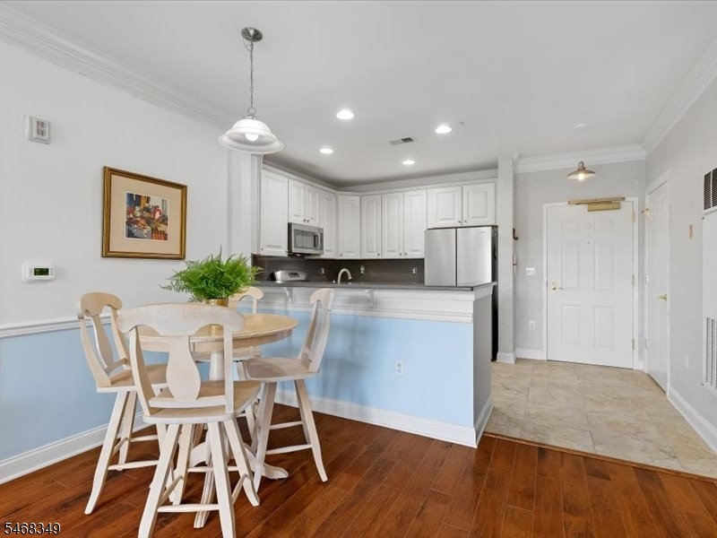 461 Victoria Drive Bridgewater NJ 08807
