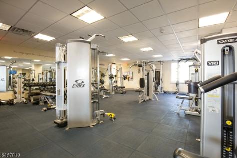 40 Constitution Way Jersey City NJ 07305