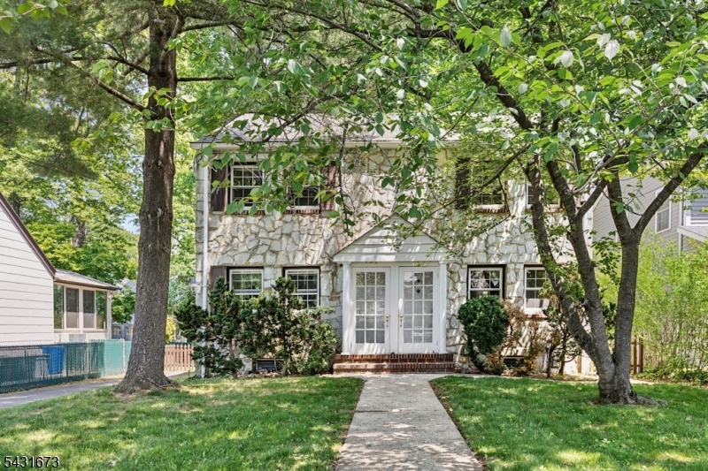 106 Gallows Hill Road Cranford NJ 07016
