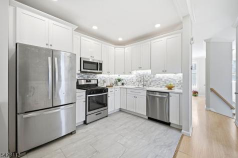 419 Hartford Drive Nutley NJ 07110