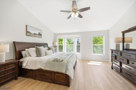 419 Hartford Drive Nutley NJ 07110