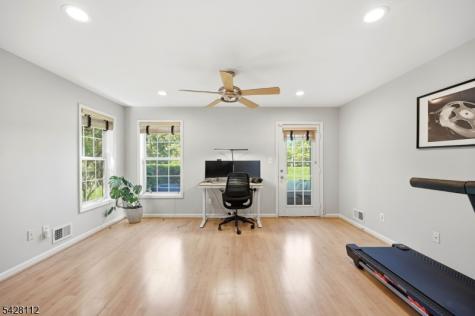 419 Hartford Drive Nutley NJ 07110