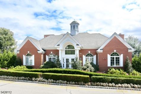 419 Hartford Drive Nutley NJ 07110