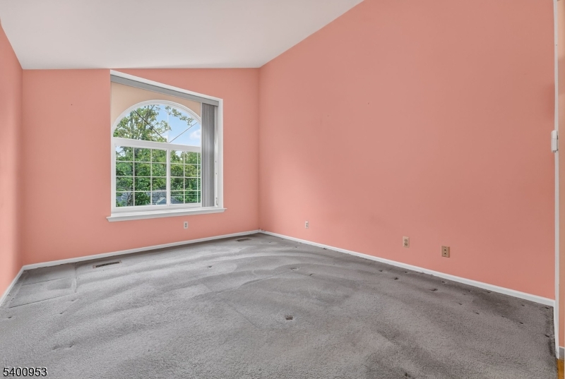 22 Pine Court Bedminster NJ 07921