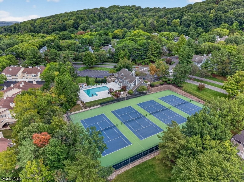 22 Pine Court Bedminster NJ 07921