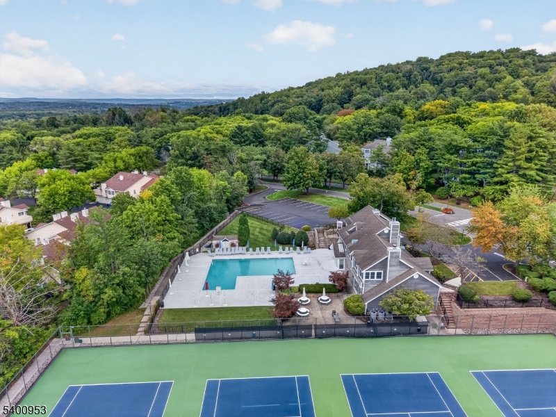 22 Pine Court Bedminster NJ 07921