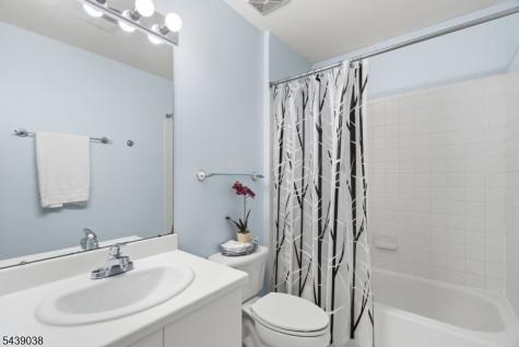9 Knox Court Bernards NJ 07920