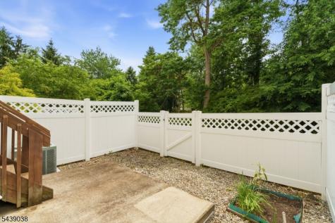 9 Knox Court Bernards NJ 07920