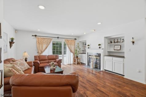 9 Knox Court Bernards NJ 07920