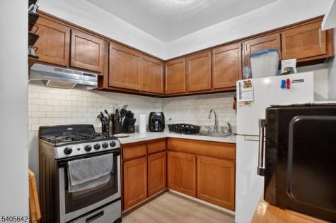 605 Grove Street Clifton NJ 07013