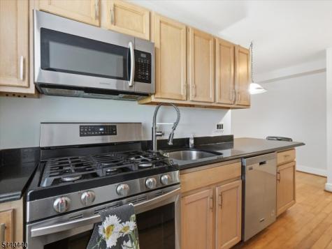 70 S Munn Avenue East Orange NJ 07018