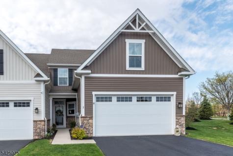 2 Sharp Shinned Court Washington NJ 07882