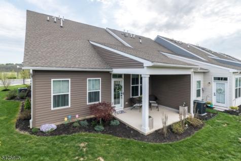 2 Sharp Shinned Court Washington NJ 07882