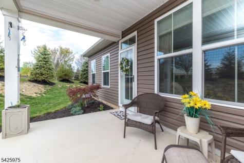 2 Sharp Shinned Court Washington NJ 07882