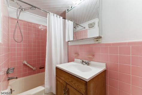 415 Claremont Avenue Montclair NJ 07042